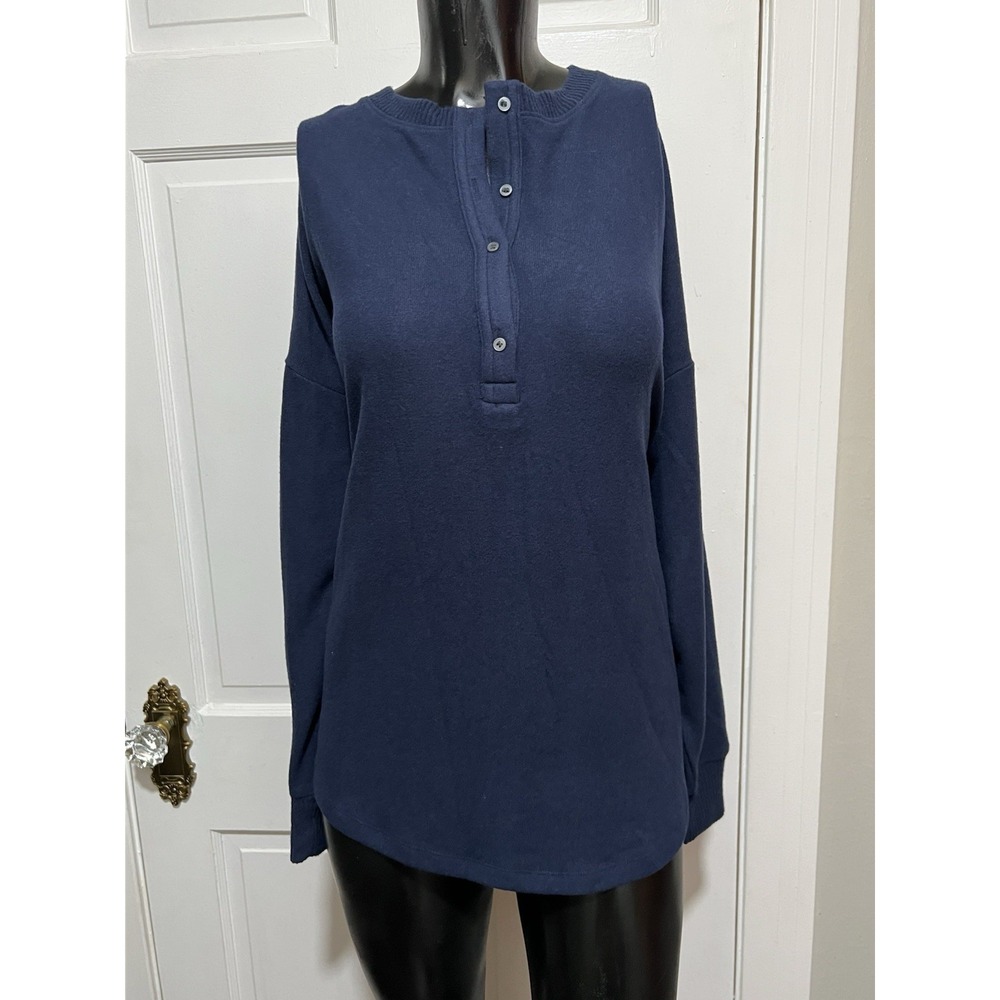 New Navy Blue Pullover Shirt Size XL